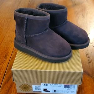 Ugg classic mini